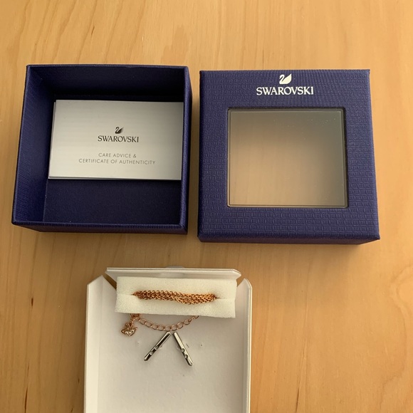 Swarovski necklace - Picture 4 of 8